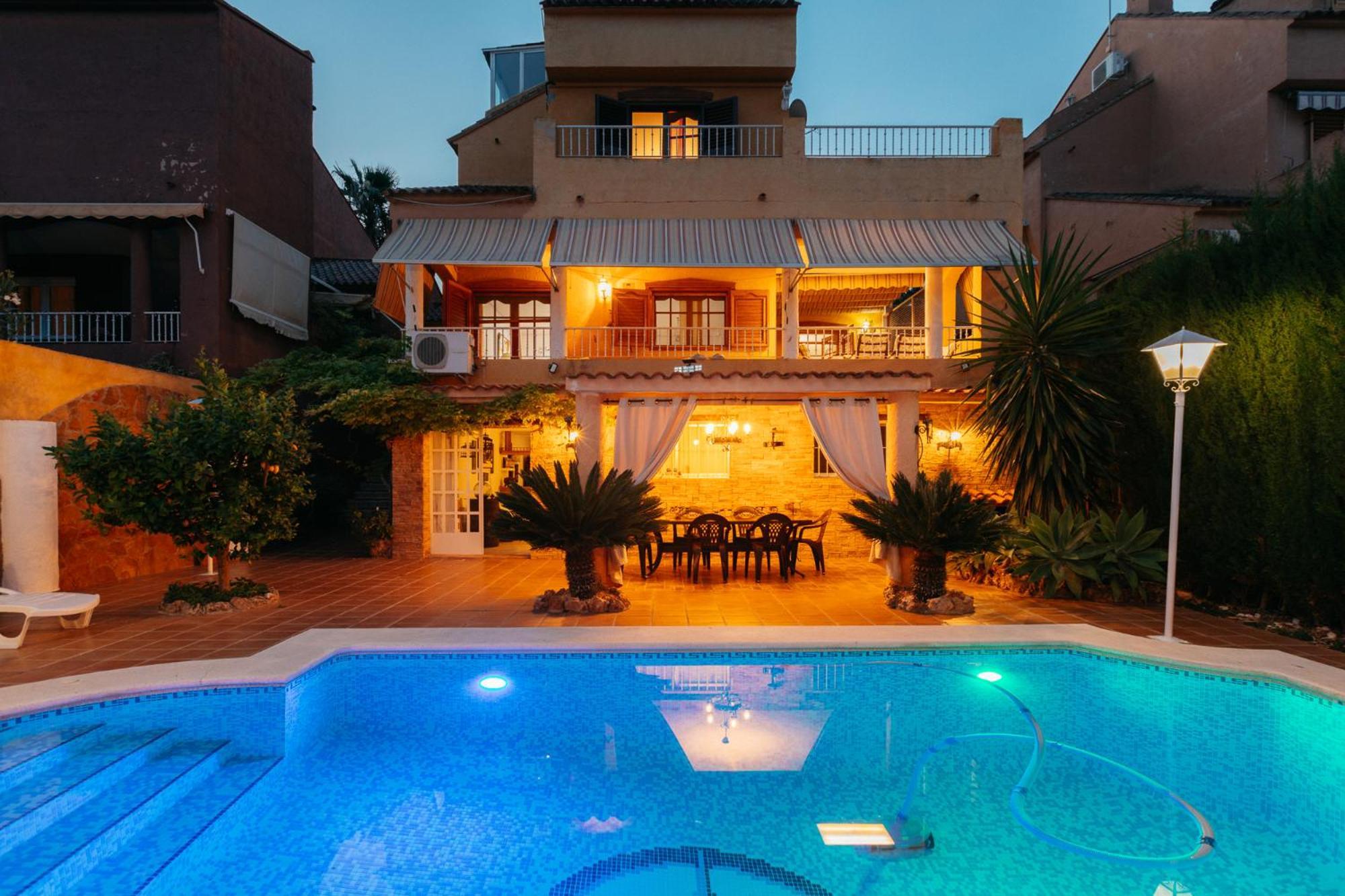 Chalet, Villa Rodeada De Naturaleza Piscina A Doce Klm De Valencia Y 7 Del Aeropuerto Zewnętrze zdjęcie