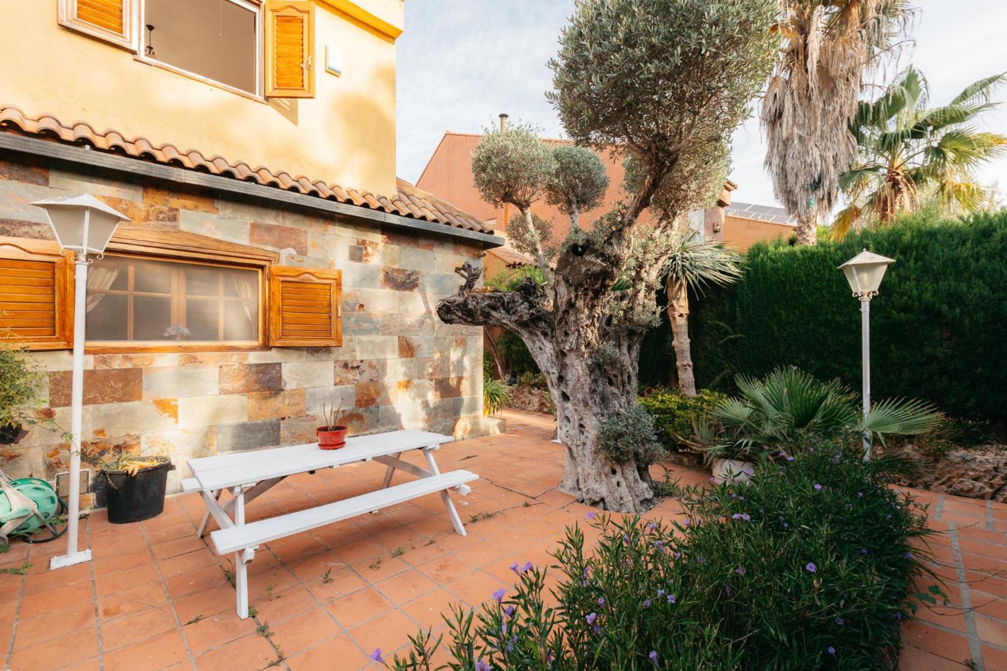 Chalet, Villa Rodeada De Naturaleza Piscina A Doce Klm De Valencia Y 7 Del Aeropuerto Zewnętrze zdjęcie